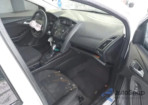 2017 Ford Focus Se z USA, uszkodzony, nr VIN 1FADP3F2XHL309532